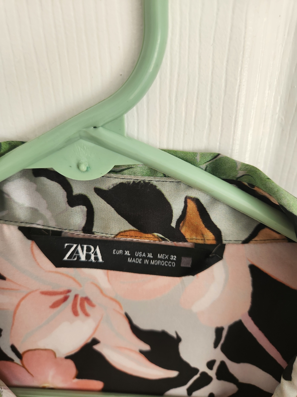 Zara Black Floral Long-Sleeve Blouse with Green and Peach Accents - Picture 2 of 2